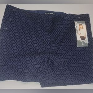 Maurices Women's Smart Short Plus Size 18 NWT New Blue Black Diamond Print 87829